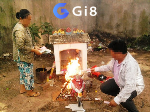Cầu cơ xin số từ thần thánh Cầu cơ xin số từ thần thánh