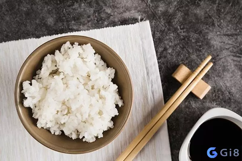 thấy ăn cơm Mơ thấy ăn cơm thì “vận dụng” con số nào?
