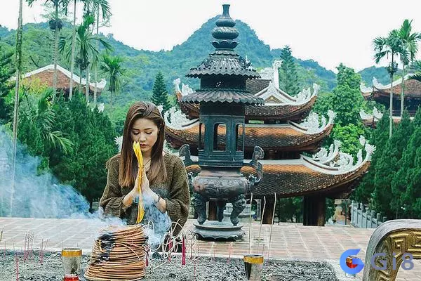 Mơ đi chùa Nằm mơ thấy đi chùa báo hiệu điều gì?