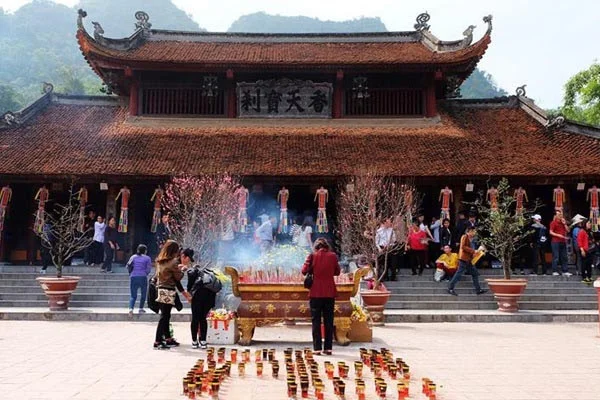 Giải mã chi tiết Mơ thấy đi chùa đánh con gì theo ngữ cảnh Giải mã chi tiết Mơ thấy đi chùa đánh con gì theo ngữ cảnh