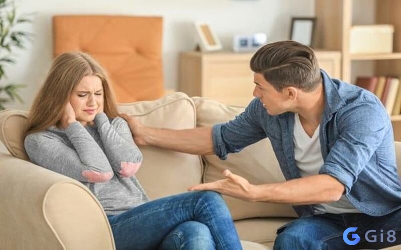 Bạn đang cãi nhau với ai đó trong giấc mơ của mình Bạn đang cãi nhau với ai đó trong giấc mơ của mình