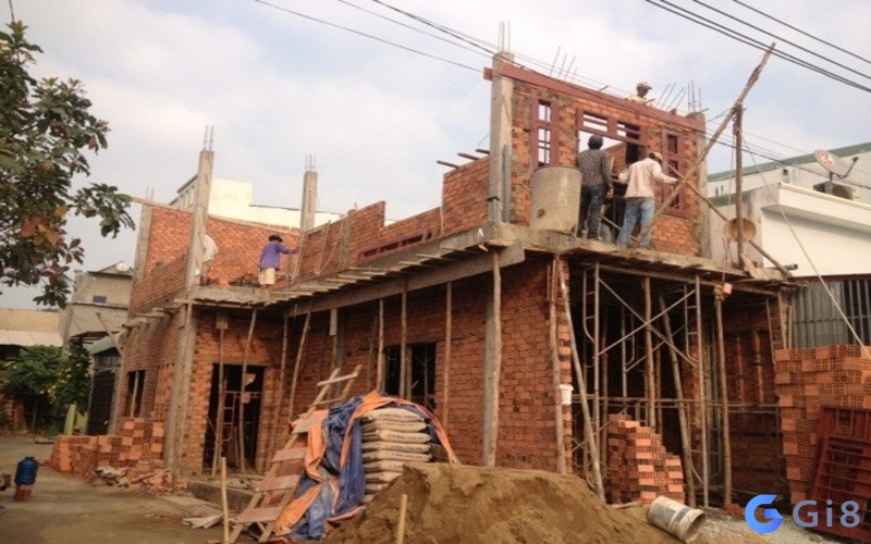 Xây dựng nhà cửa là cả quá trình vất vả, khó khăn Xây dựng nhà cửa là cả quá trình vất vả, khó khăn