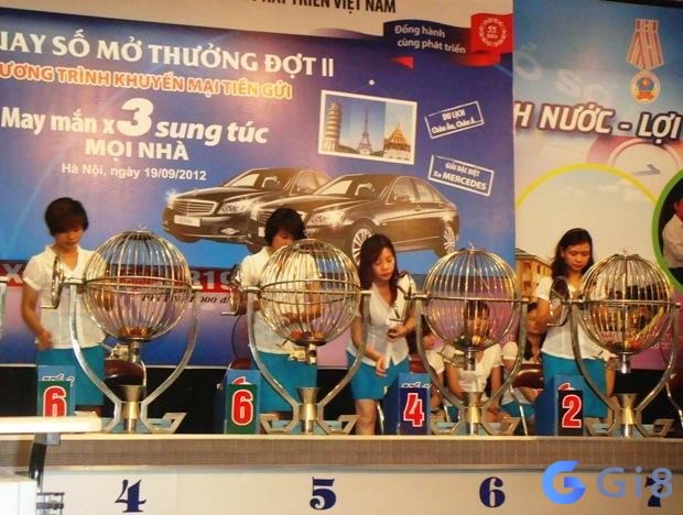 Tỉ lệ trúng số của xổ số truyền thống là rất thấp, chỉ 1/1.000.000 Tỉ lệ trúng số của xổ số truyền thống là rất thấp, chỉ 1/1.000.000