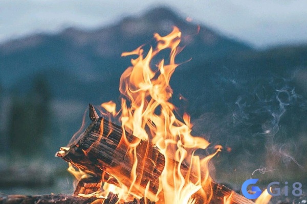 Chiêm bao thấy lửa nhìn chung sẽ đem lại may mắn cho bạn Chiêm bao thấy lửa nhìn chung sẽ đem lại may mắn cho bạn