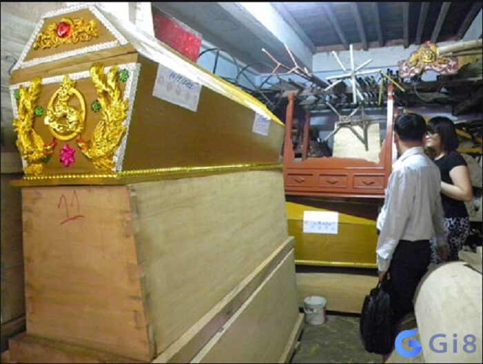 Tìm hiểu ngay mơ chiêm bao thấy quan tài màu vàng đánh con gì thôi nào Tìm hiểu ngay mơ chiêm bao thấy quan tài màu vàng đánh con gì thôi nào