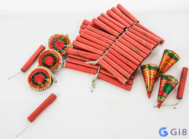 Pháo – trờ chơi không thể thiếu của ngày Tết Mơ thấy pháo nổ ngày tết - điềm này có phải là điềm lành
