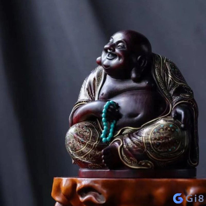 Phật Di Lặc mỉm cười từ lâu là hình tượng của may mắn và phúc thọ, nếu mơ thấy thì chúc mừng bạn nhé mơ thấy tượng Phật Di Lặc mỉm cười từ lâu là hình tượng của may mắn và phúc thọ