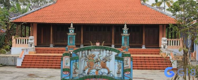 Mơ thấy mình xây nhà thờ thì hãy nhớ về tổ tiên Mơ thấy mình xây nhà thờ thì hãy nhớ về tổ tiên