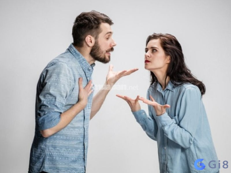 Nằm mơ thấy cãi nhau với người lạ là một điềm báo cho sự may mắn trong phương diện gia đình hoặc tình yêu Nằm mơ thấy cãi nhau với người lạ là một điềm báo cho sự may mắn trong phương diện gia đình hoặc tình yêu