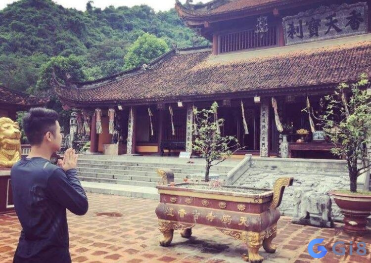 Mơ thấy đền chùa mang lại dự báo lành dữ tùy bối cảnh Mơ thấy đền chùa mang lại dự báo lành dữ tùy bối cảnh