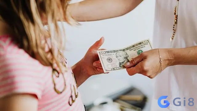 Chiêm bao được chị gái cho tiền là mộ dự báo tốt cho công việc Chiêm bao được chị gái cho tiền là một điềm báo tốt cho công việc