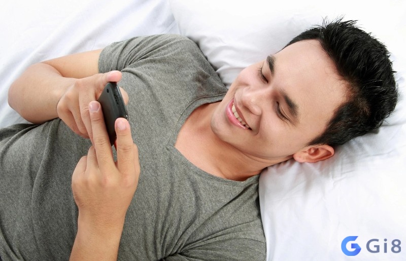 Chiêm bao thấy chồng đang cười cho thấy bạn đang rất hạnh phúc Chiêm bao thấy chồng đang cười cho thấy bạn đang rất hạnh phúc