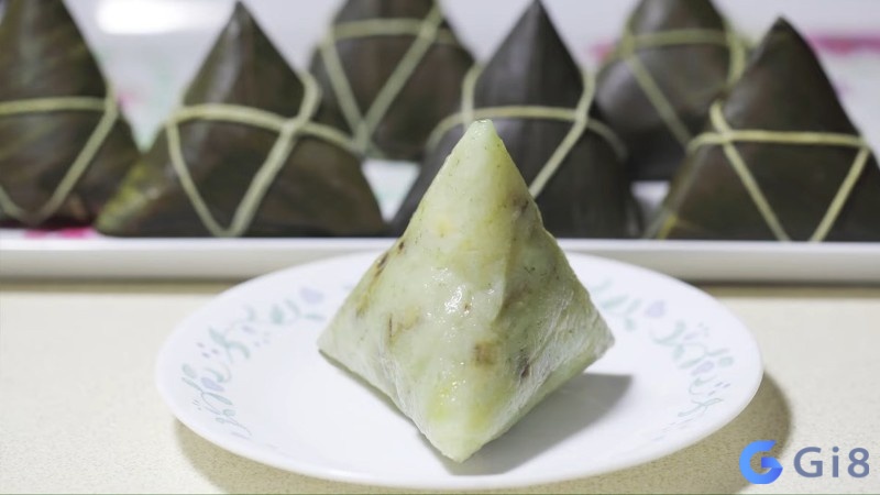 Mơ mua bánh ú tượng trưng cho sự đoàn tụ và gắn kết gia đình Mơ mua bánh ú tượng trưng cho sự đoàn tụ và gắn kết gia đình