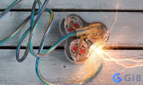 Hình ảnh tia lửa phát ra có thể là biểu hiện cho sự thay đổi Hình ảnh tia lửa phát ra có thể là biểu hiện cho sự thay đổi