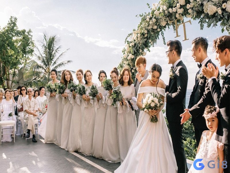 Mơ thấy bạn thân / đồng nghiệp / đối tác tổ chức đám cưới là điềm may cho bạn khi làm ăn Mơ thấy bạn thân / đồng nghiệp / đối tác tổ chức đám cưới là điềm may cho bạn khi làm ăn, nằm mơ đám cưới đánh con gì?