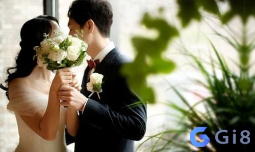 Mơ đám cưới với vợ đơn giản biểu thị của lối sống thực tế và bền vững Mơ đám cưới với vợ đơn giản biểu thị của lối sống thực tế và bền vững